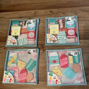 NWT-Kids wooden play Food pieces (4) packs